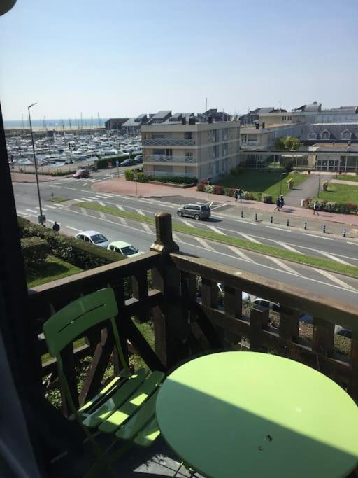 ドーヴィルLes Embruns - Le Balcon - 2Eme Etageアパートメント エクステリア 写真